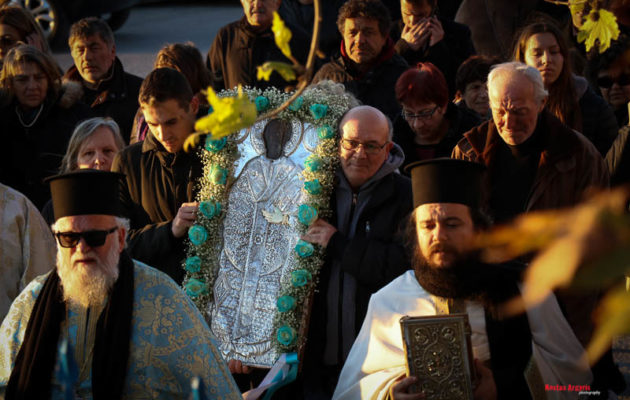 Αγ. Νικολάου, παραμονή, στη Μηχανιώνα και Αγγελοχώρι